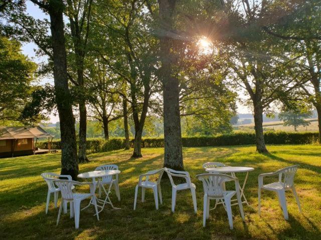 Glamping Les Arbres, Luxe Safaritent Met Zwembad Cronat Exteriör bild